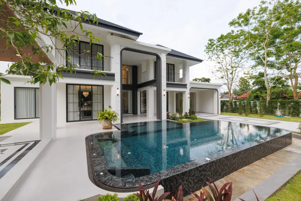 The Grand สารภี 28.9 ล้าน — คฤหาสน์หรู Modern Classic