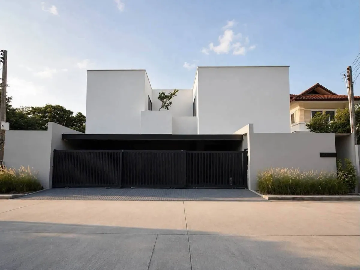 Luxury Pool Villa ขาย 24.9 ล้าน ดอยสะเก็ด ในโครงการ Flora Ville สุดหรู