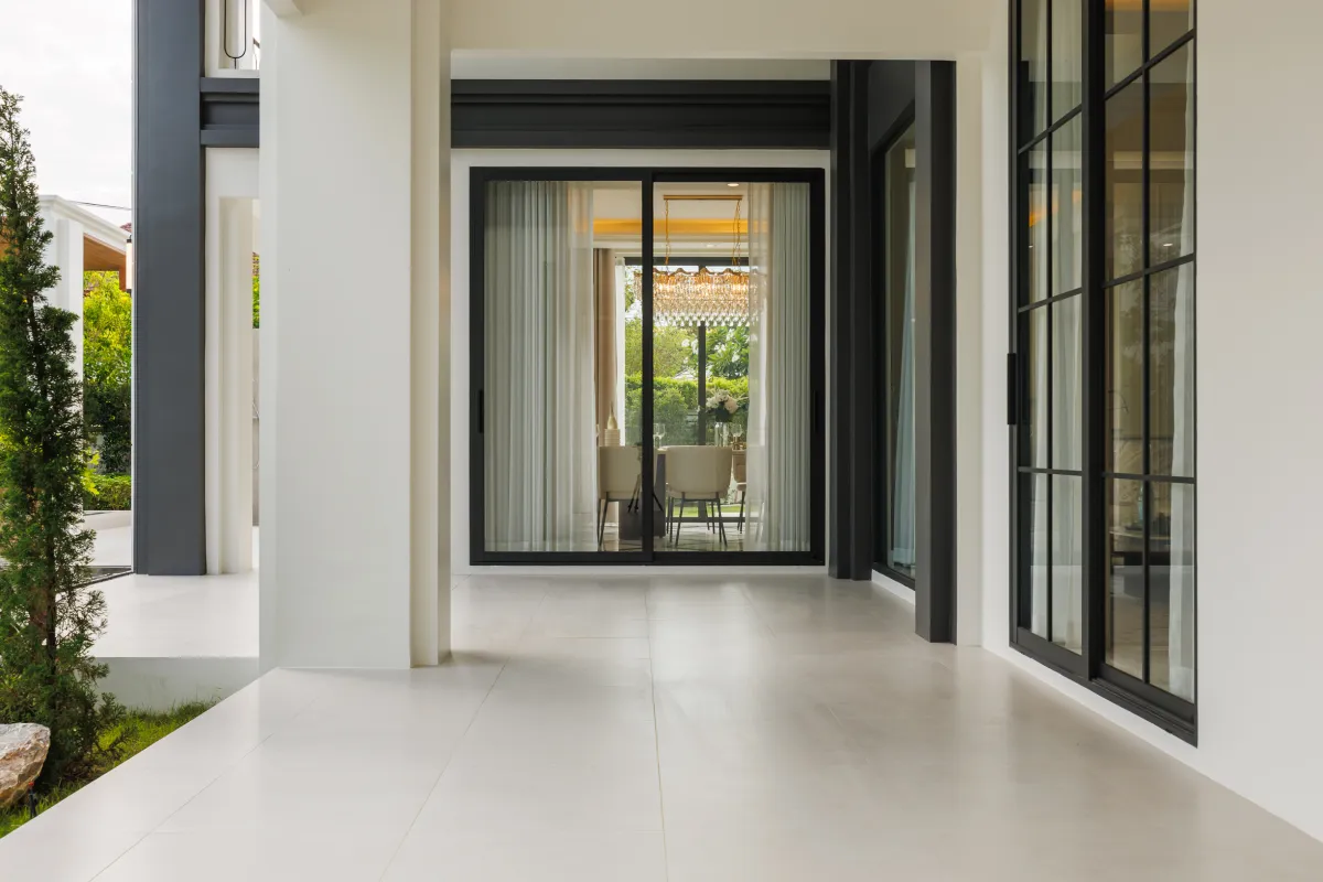 The Grand สารภี 28.9 ล้าน — คฤหาสน์หรู Modern Classic
