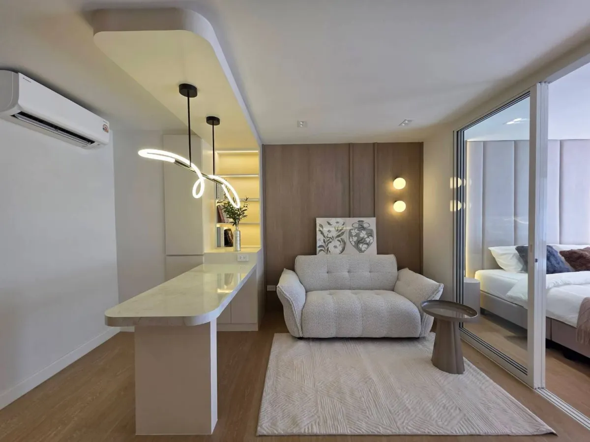 ขาย 3.05 ล้าน 45 ตรม. Hillside 4 วิวสระว่ายน้ำ