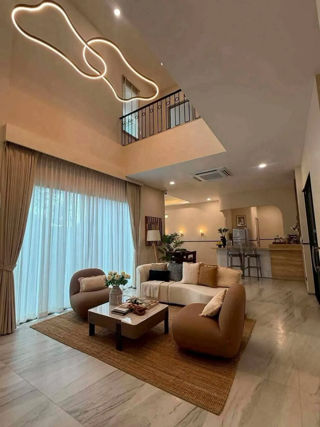 ราคาเริ่มต้น 8.9 ล้าน (บ้านเปล่า) สันทราย บ้านเดี่ยวสร้างใหม่ สไตล์โมเดิร์นสุดหรู