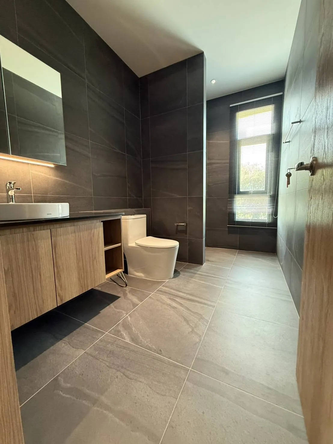 New Modern Pool Villa 10.8 ล้าน น้ำแพร่ หางดง