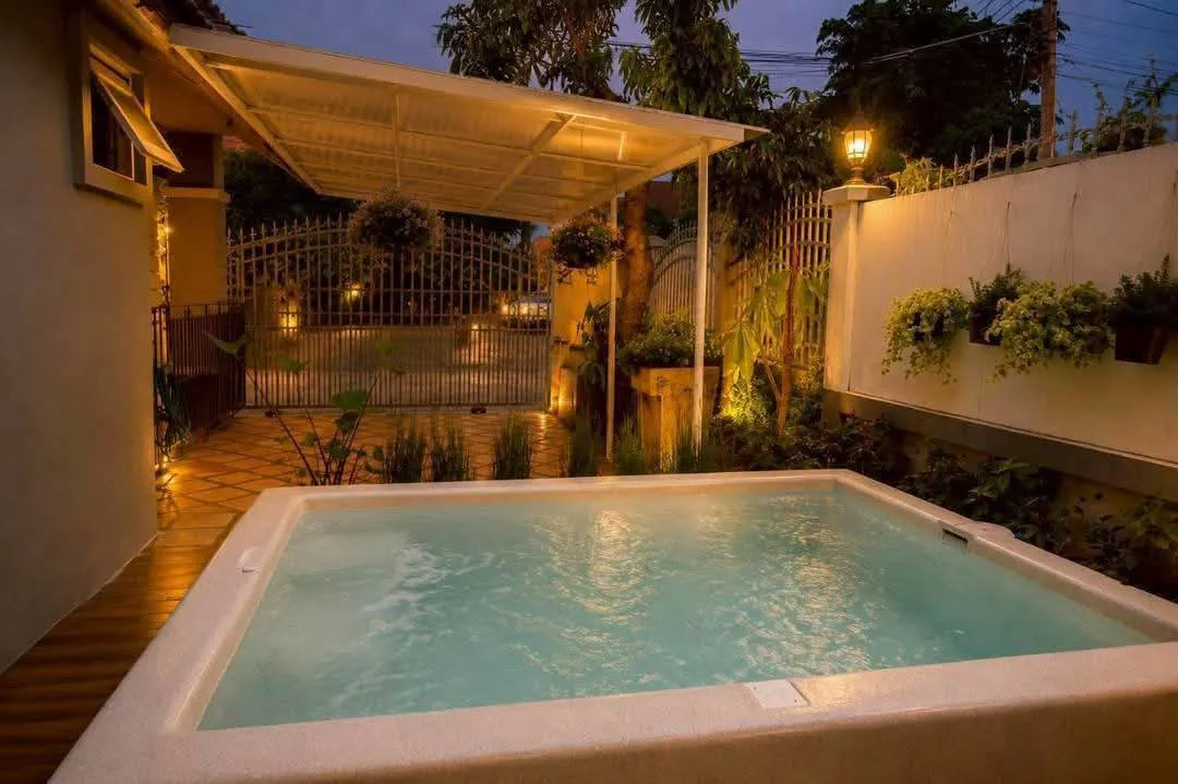 ขายพร้อมผู้เช่า 6.9 ล้าน หางดง Pool Villa รีโนเวทใหม่ สไตล์โมเดิร์น