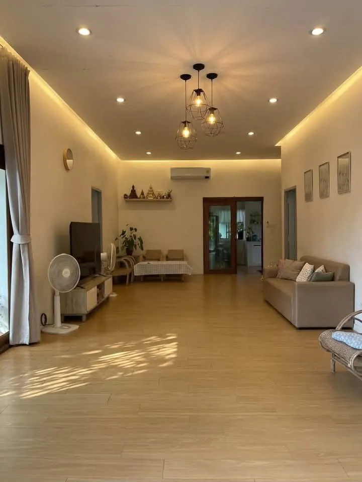 บ้านสวย ขายเพียง 3.2 ล้าน หางดง พร้อมพื้นที่กว้าง