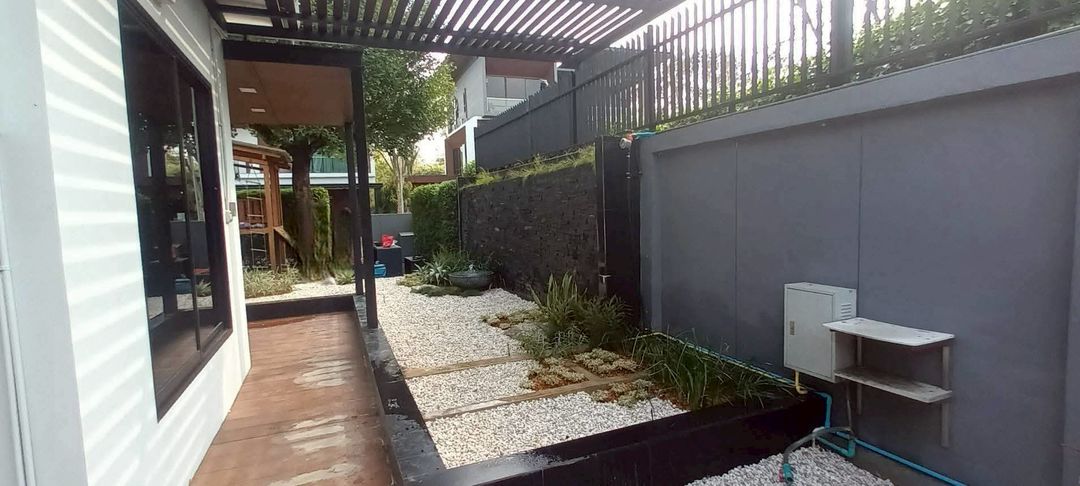 ให้เช่า 98,000 บาท ขายขาดทุน 25.9 ล้าน​ 115 ตรว. บ้านเดี่ยว 3 ชั้น Luxury โซนสันทราย บ้านในโครงการคุณภาพ ทันสมัย โดดเด่น ติดถนนใหญ่ ทำเลดีที่สุดในเชียงใหม่