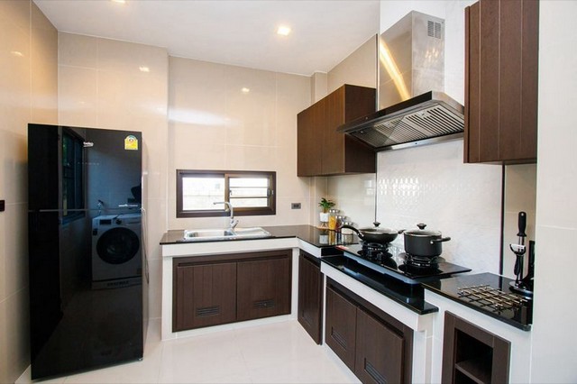 ราคาขาย 7,594,574 บาท เศรษฐสิริ สันทราย บ้านดีไซน์ทันสมัย สวยงามแบบล้านนา พร้อมเข้าอยู่ทันที!