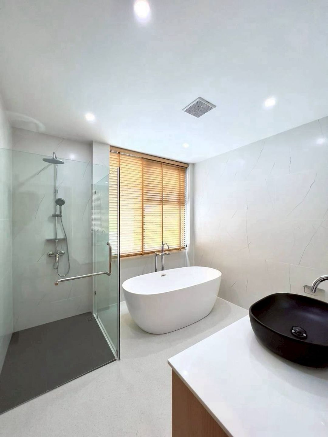 พูลวิลล่าให้เช่าระยะสั้น เริ่มที่ 8,000-12,000 บาท/คืน (บ้านว่าง 10 เม.ย. -20 ก.ค. 2568 เท่านั้น) สำหรับพัก 2 คืนขึ้นไป พักสูงสุด 8 ท่าน