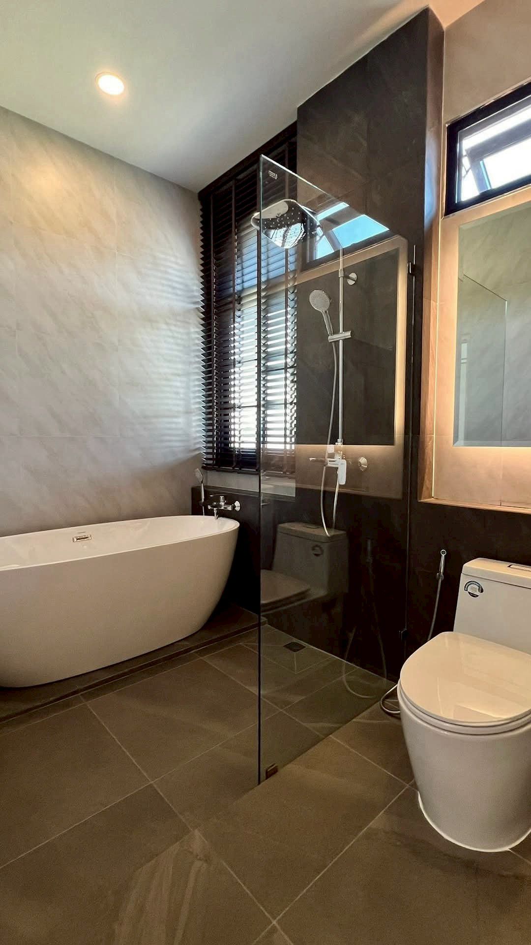 พูลวิลล่าสุดหรูสร้างใหม่ ขาย 18.5 ล้าน เนื้อที่ 101 ตรว. 5 นอน 6 น้ำ หางดง ทำเลทอง ใกล้กาดฝรั่ง พร้อมเฟอร์นิเจอร์สุดหรูทั้งหลัง