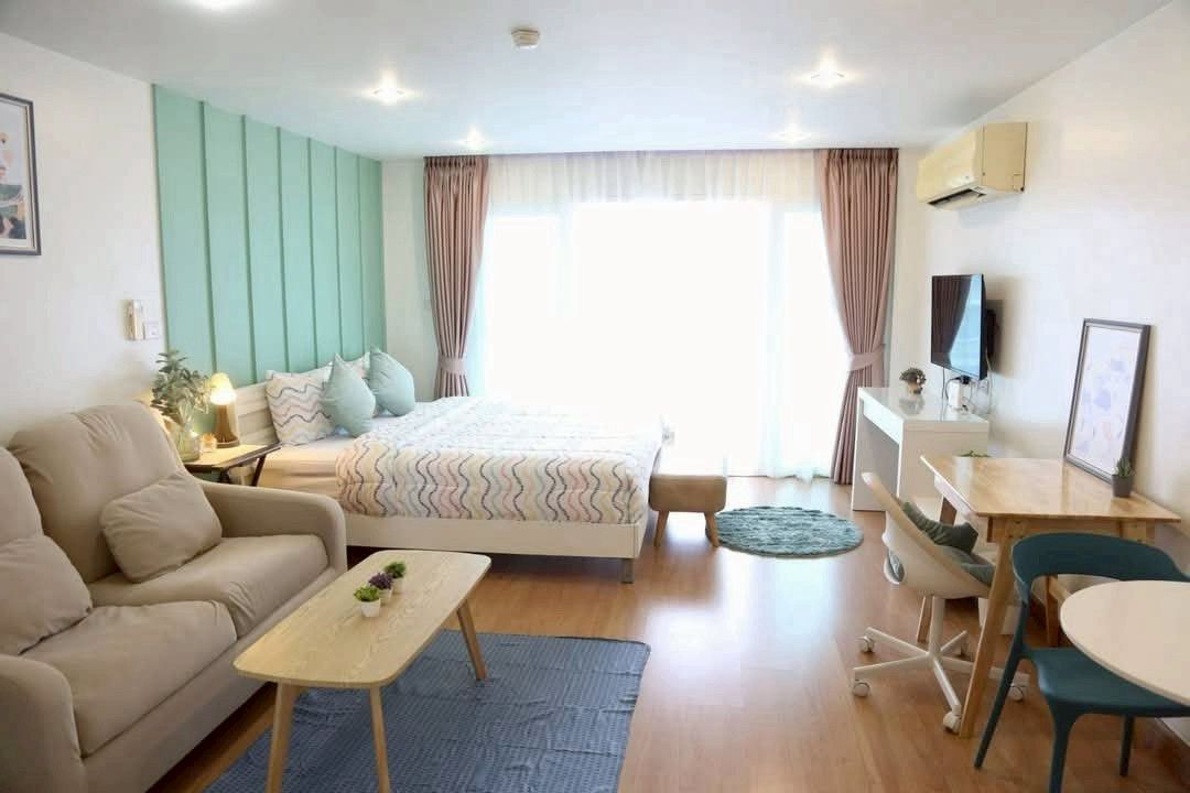 โซนนิมมาน ขายด่วน 2.69 ล้าน 42 ตรม. รวีวารี เรสซิเด้นท์ คอนโดหรู ใจกลางนิมมาน ตกแต่งสวย เฟอร์นิเจอร์ครบ พร้อมเข้าอยู่