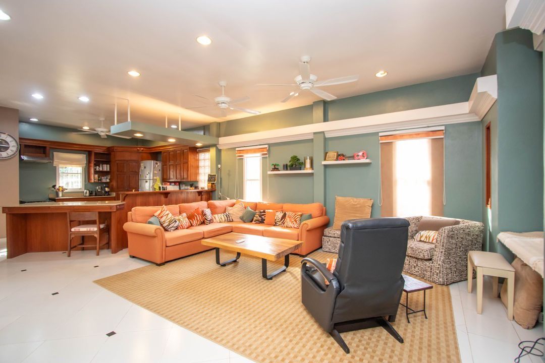 โซนหางดง ขาย 6.5 ล้าน 134 ตรว. เวิลด์คลับแลนด์ หนองควาย บ้านชั้นเดียว มีสวนกลางบ้าน เดินทางสะดวกสบาย