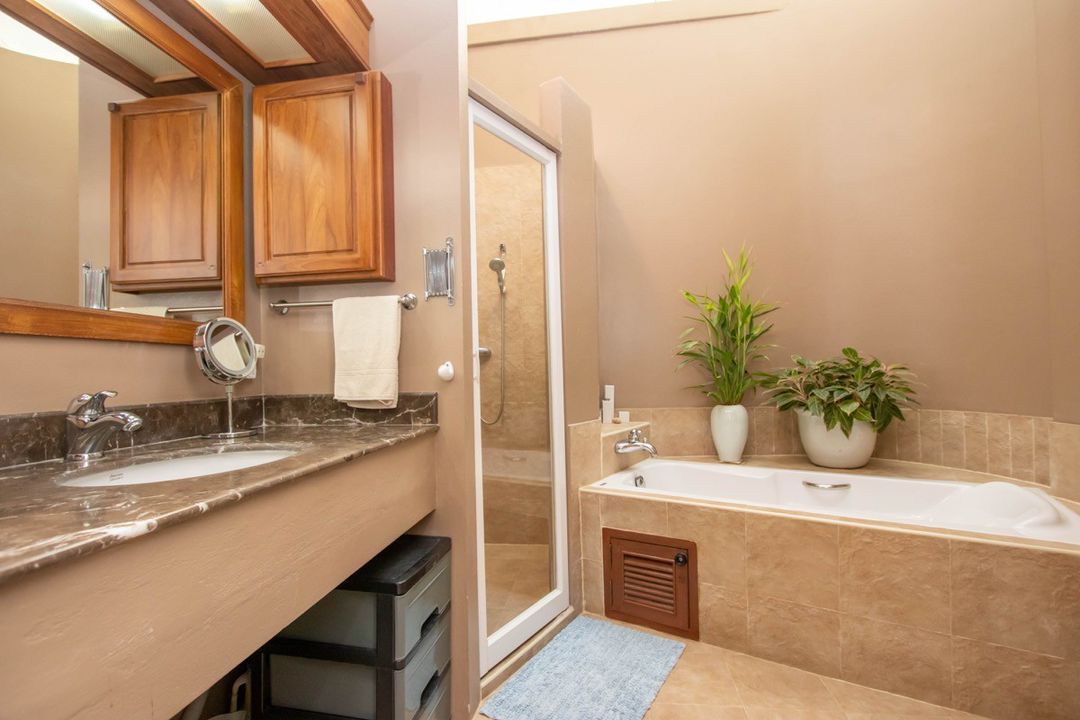 โซนหางดง ขาย 6.5 ล้าน 134 ตรว. เวิลด์คลับแลนด์ หนองควาย บ้านชั้นเดียว มีสวนกลางบ้าน เดินทางสะดวกสบาย