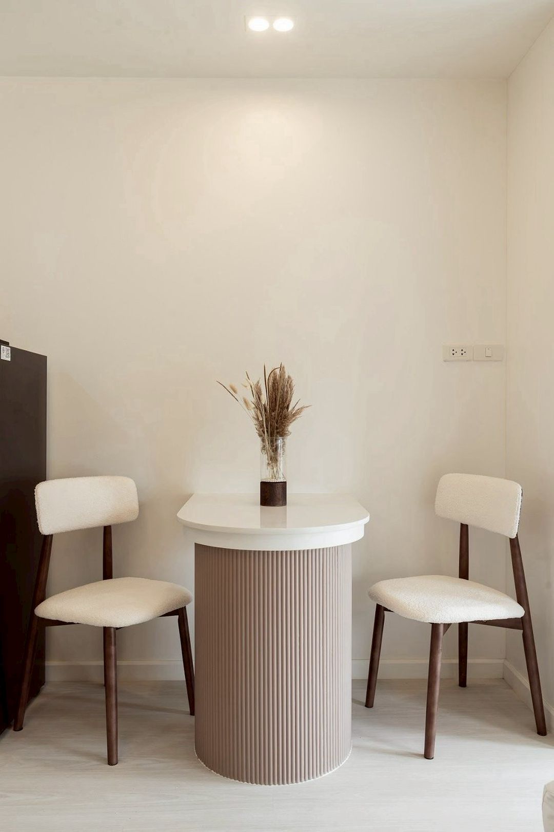 ขายเพียง 1.98 ล้าน คอนโด KN Town Condo วิวดอยสุเทพ โล่ง สวยงาม ใกล้ย่านเศรษฐกิจ และแหล่งท่องเที่ยว